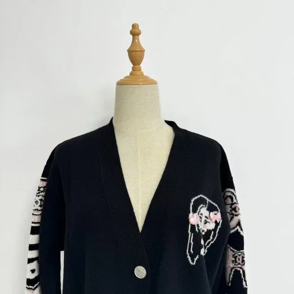 Chanel Black Knit Cardigan Cartoon Embroidery Plays Up Luxury Childlike Style - Picture 4 of 10